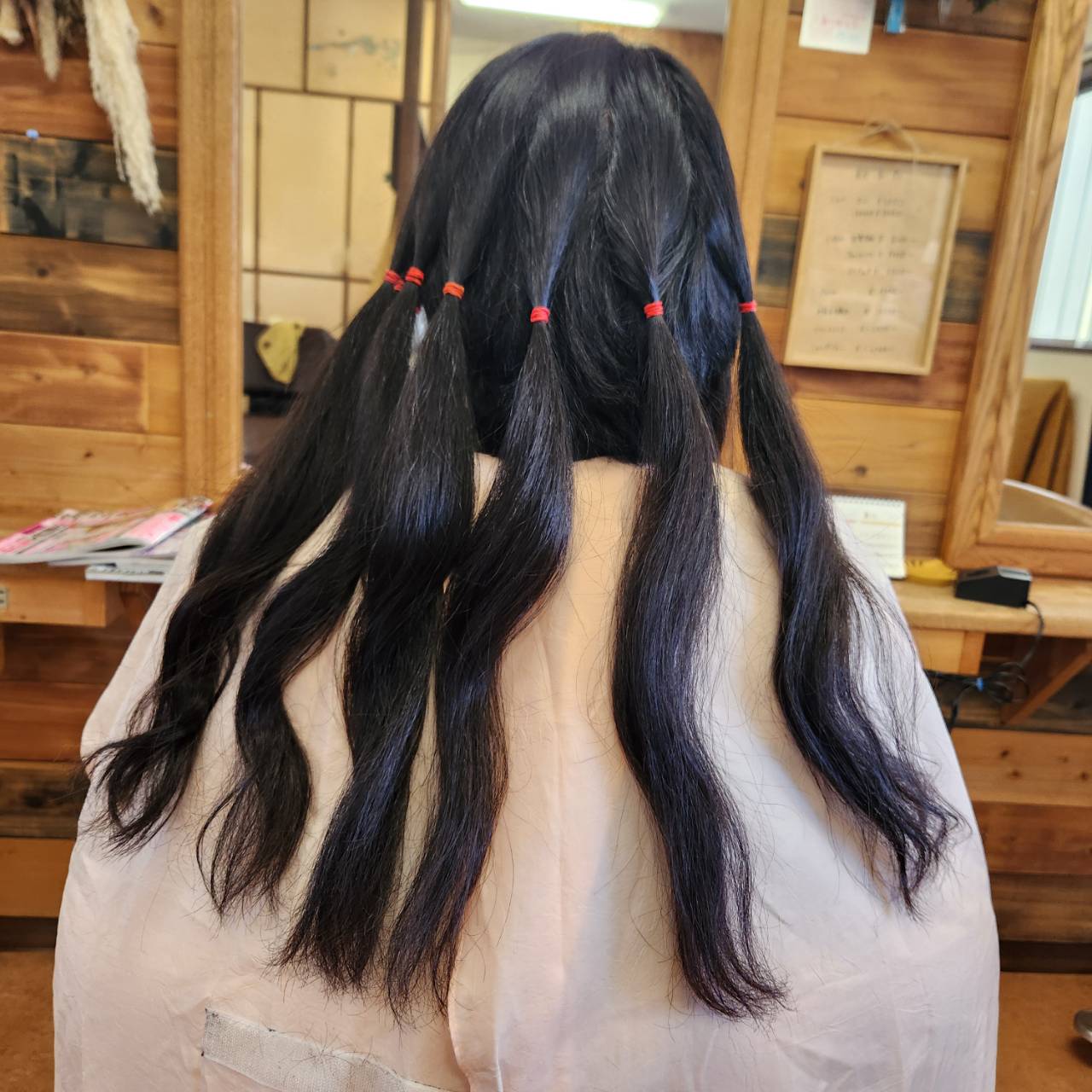 <span class="title">ヘアドネーションY様</span>